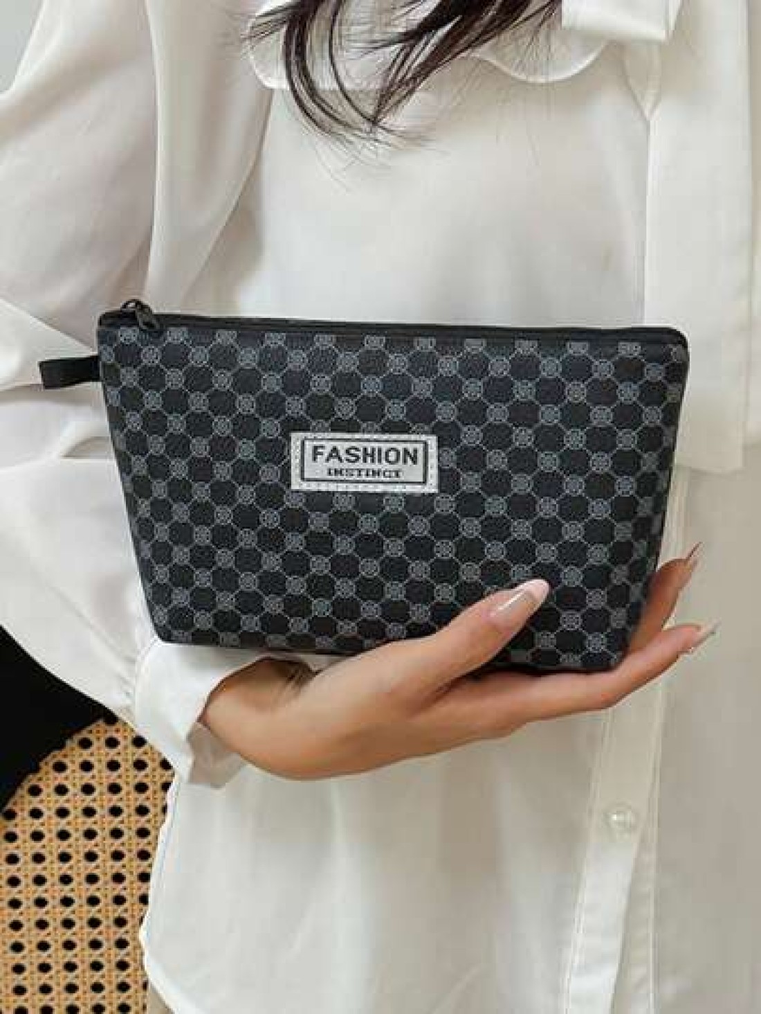 A New Plaid Square Toiletry Bag For Men Luxury Bags