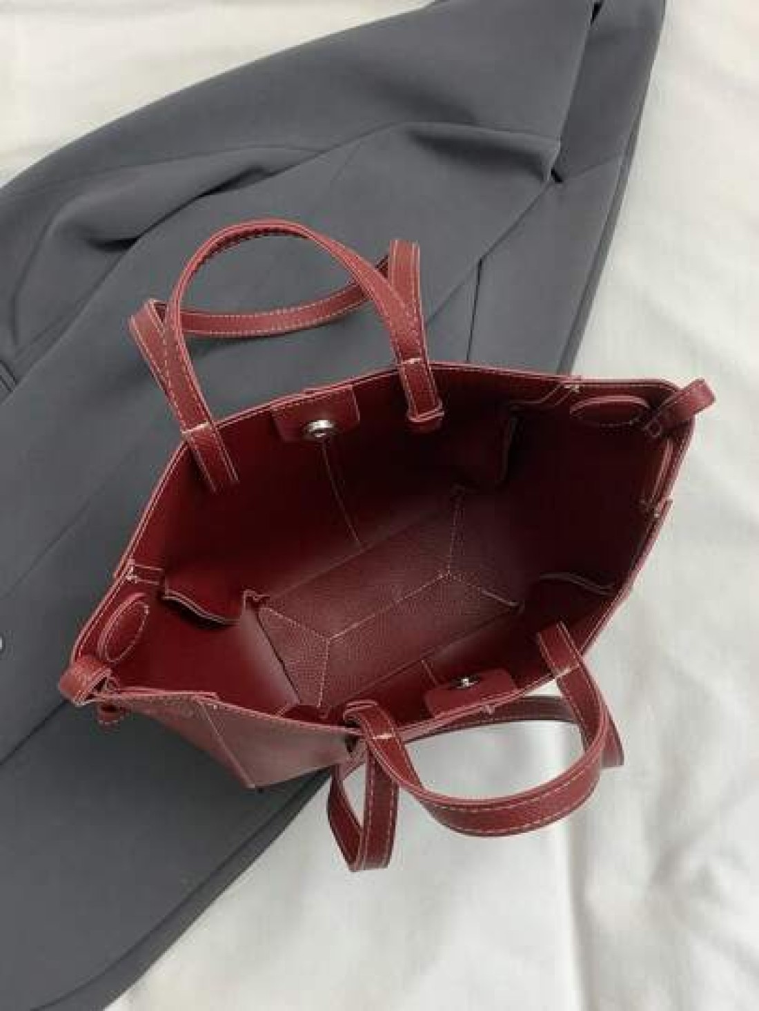New Casual Minimalist Fashion Versatile Large Capacity Tote Handbag With Shoulder Strap