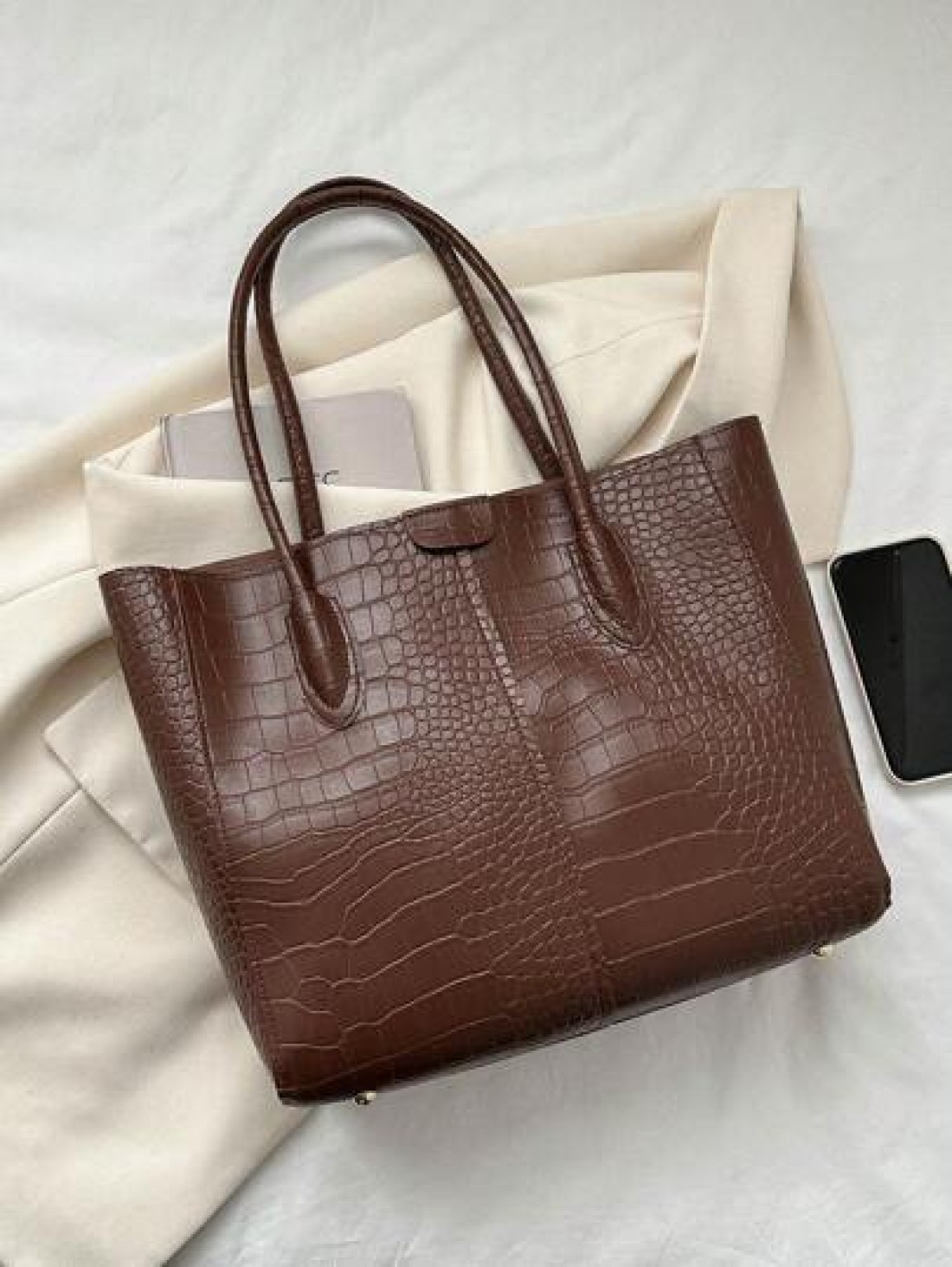 Vintage Tote Bag Women s 2025 New Fashion Commuter Bag Versatile Large Capacity Shoulder Bag