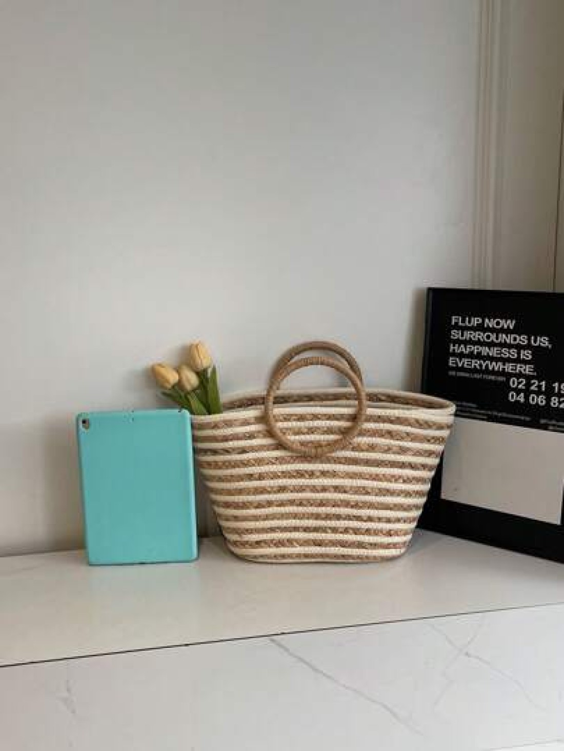 New Straw Tote Bag Large Capacity Women Casual Versatile Handbag Shopper Bag Striped Round Handle Beach Bag For Vacation Travel