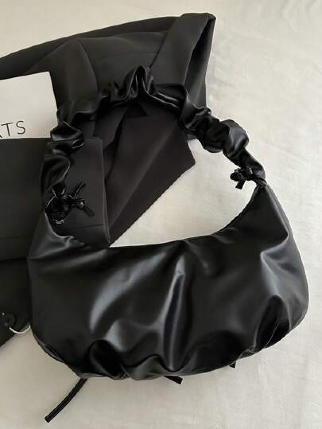 Cross Border Korean Style Elegant Ruffle Cloud Bow Handbag With Chain Shoulder Strap New Fashion Ruffle Underarm Bag