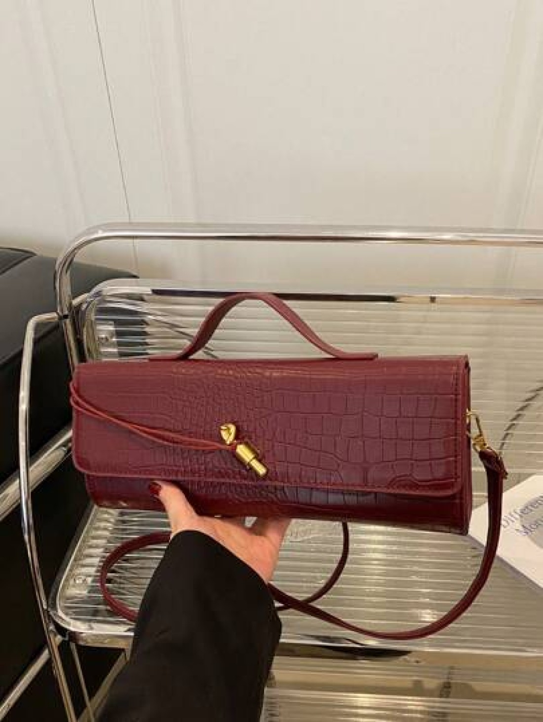 1 Pc Fashion Classic Versatile Daily Commuting Style Solid Color Crocodile Pattern PU Leather Long Strip Flip Style Women s Handbag Suitable For Daily Commuting Daily Clothing Matching And Giving Gift