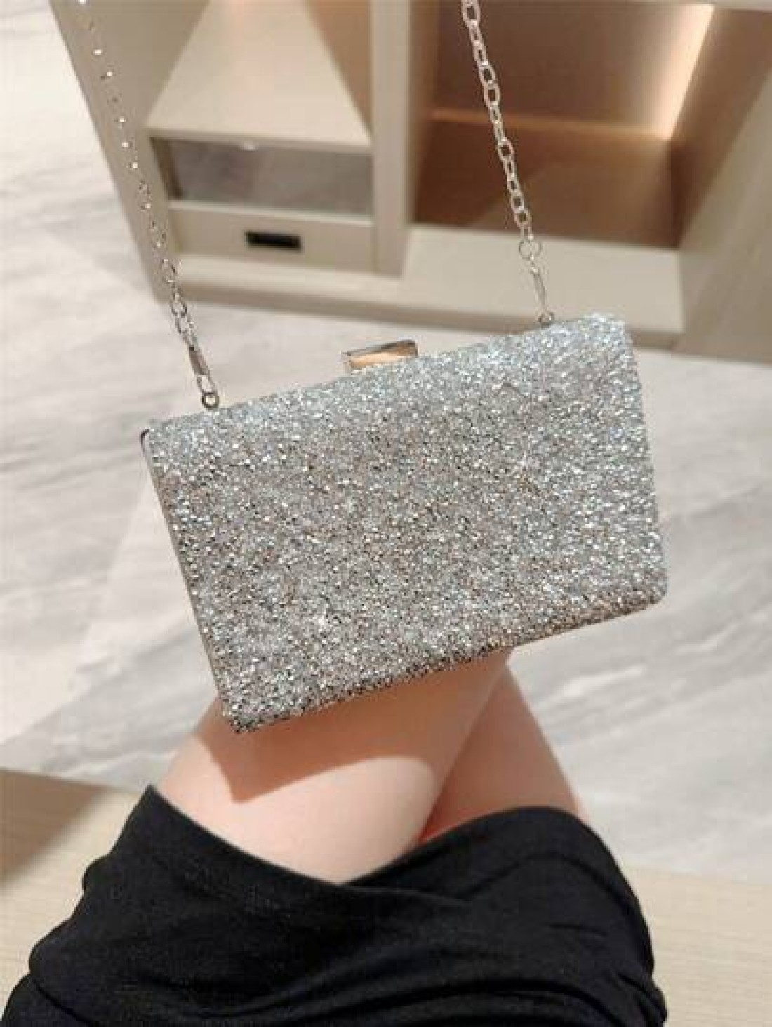 One Shiny Rhinestone Encrusted Box Shaped Evening Clutch Bag For Women Elegant Luxury Formal Dress Mini Bag For Romantic Wedding Bridal Party Prom Chain Shoulder Bag Square Purse Perfect For Party Wed
