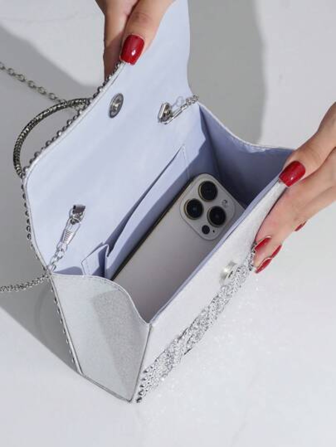Elegant Silver Sparkling Rhinestone Decor Party Clutch Handbag Crystal Beaded Evening Bag For Women Formal Occasions Perfect For Party Wedding Prom Dinner Banquet Matching With Holiday Party Dress Eve