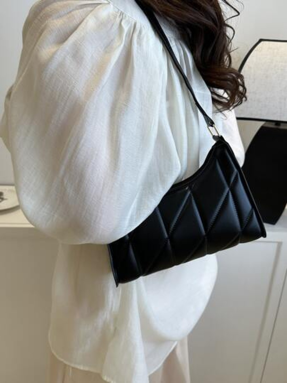 Lightweight Business Casual Mini Quilted Flap Fashionable Square Bag For Teen Girls Women College Students Rookies White Collar Workers Perfect For Office College Work Business Commute Outdoors Travel