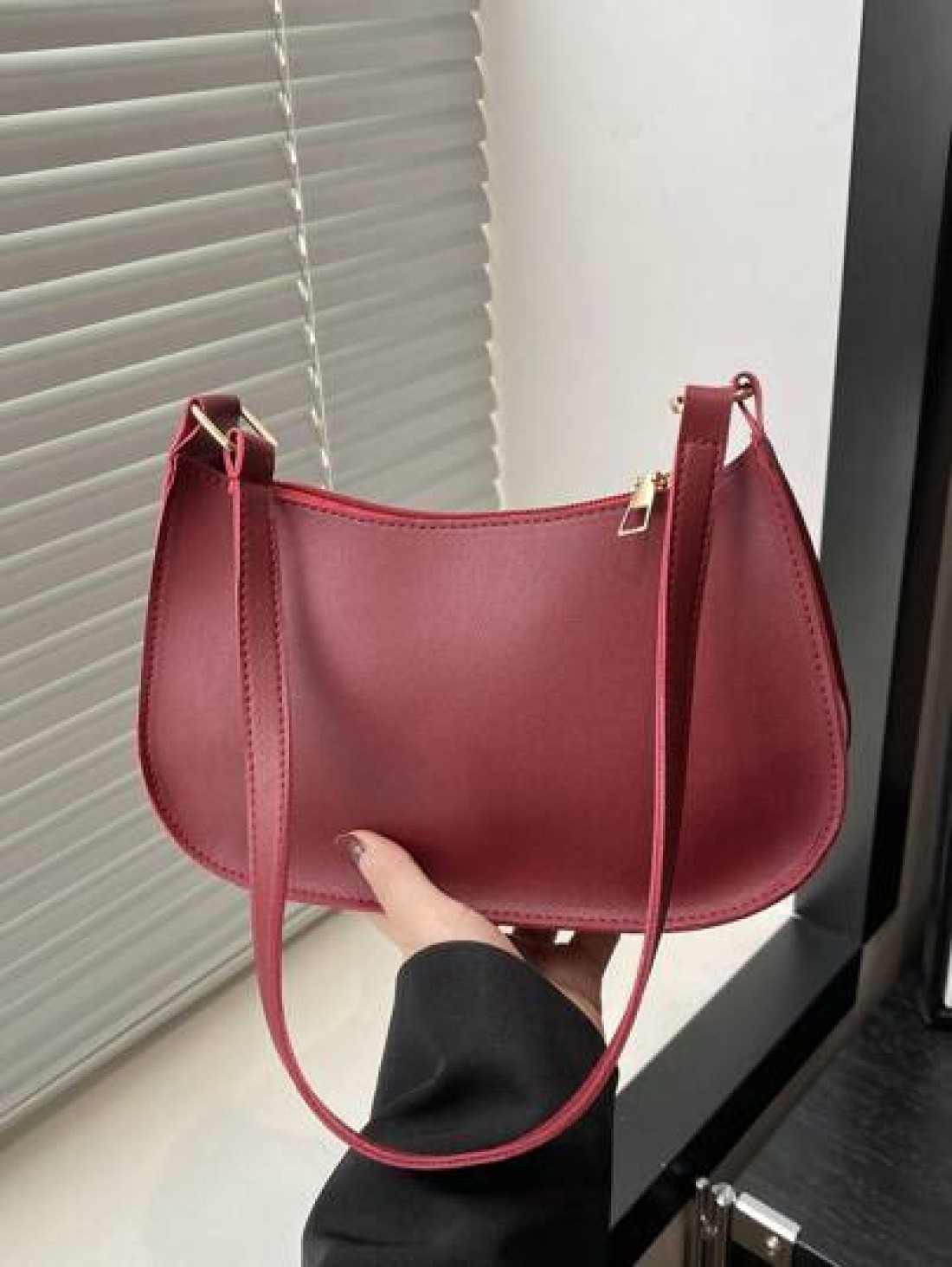 Fashionable Minimalist Shoulder Bag Retro Underarm Bag High End Lightweight Zipper Tote Bag Multifunctional European And American Street Style Elegant Handbag Large Capacity Small Purse Suitable For F