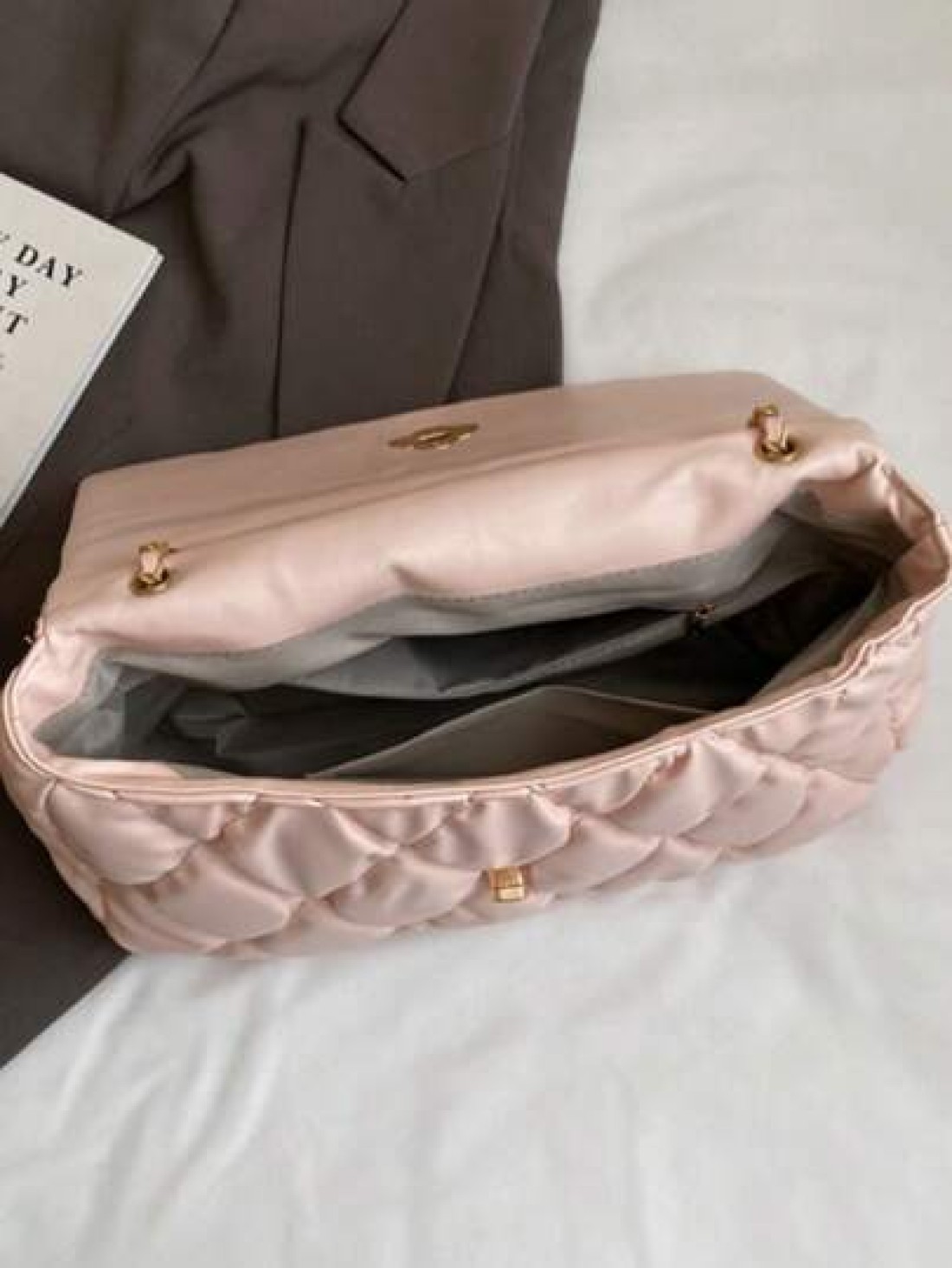 Women s Shoulder Bag Diamond Embroidery Line Flip Soft Bag Pillow Bag Large Capacity Portable Fashion Bag