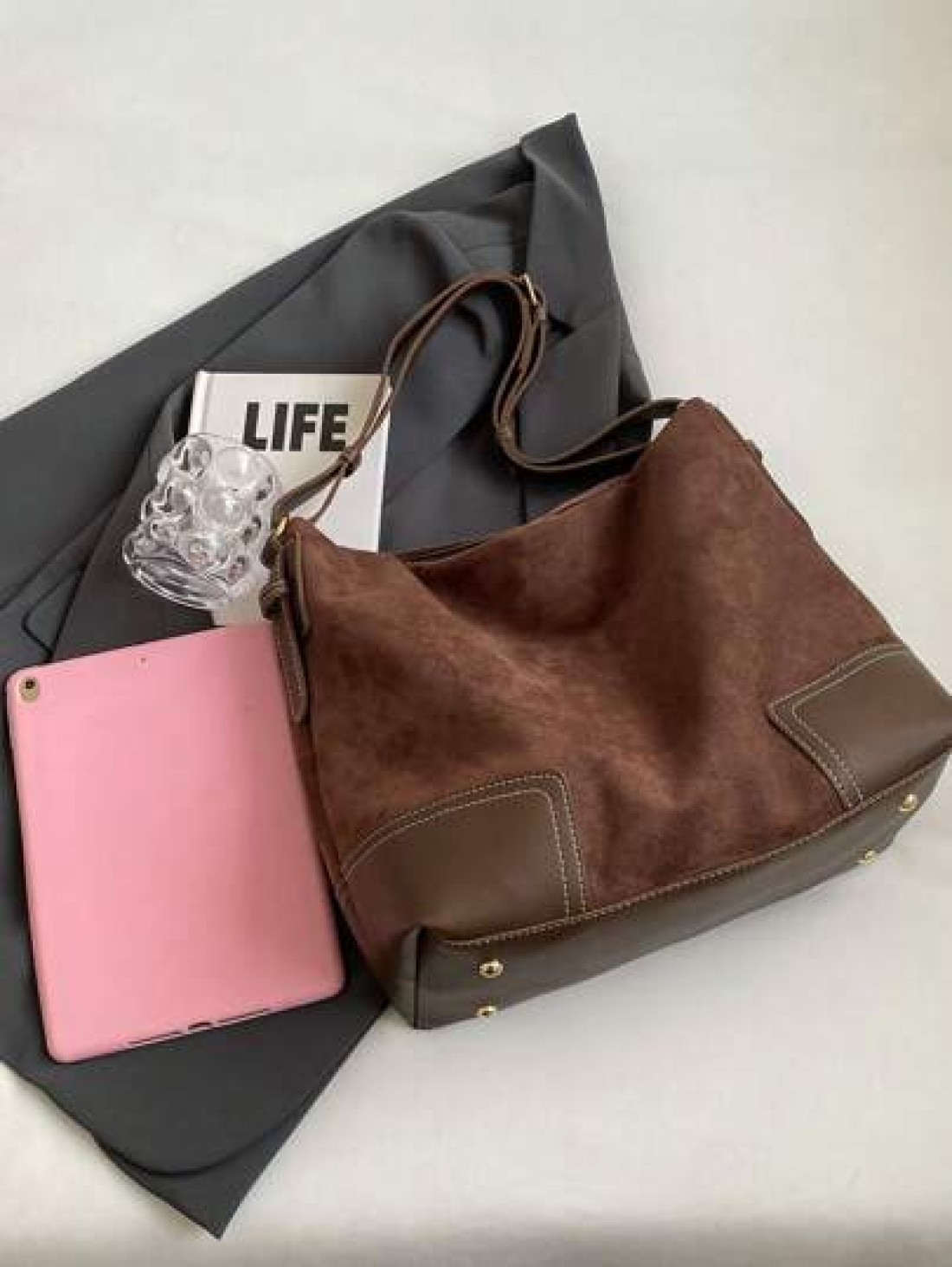 Fashion Casual Versatile Retro Solid Color Women Shoulder Bag