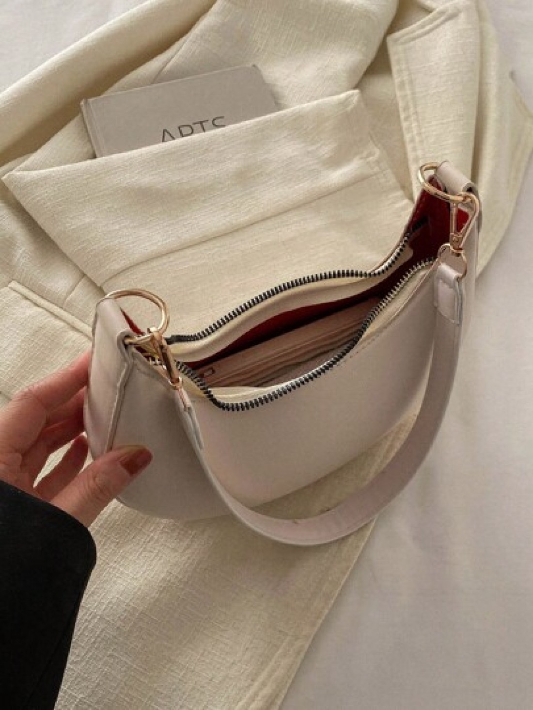 1pc Zipper Closure PU Solid Color Crescent Armpit Bag Fashionable Retro Office Work Shoulder Bag Versatile Baguette Bag