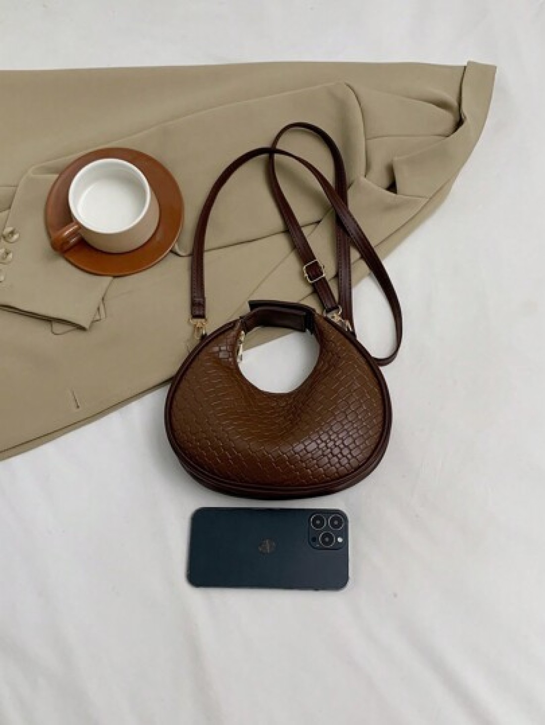 European American Fashion New Women Shoulder Bag Versatile PU Casual Handbag Elegant Shoulder Bag Personality Tote Bag Adjustable Strap Zipper Closure Can Hold Phone Simple Cosmetics Suitable For Ladi