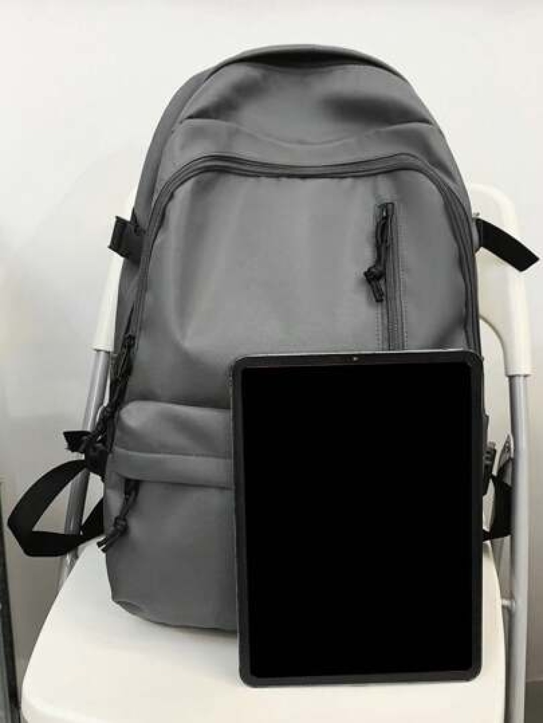 New Fashionable And Casual Large Capacity Solid Color Backpack For Students Versatile For Class And Commuting Unisex