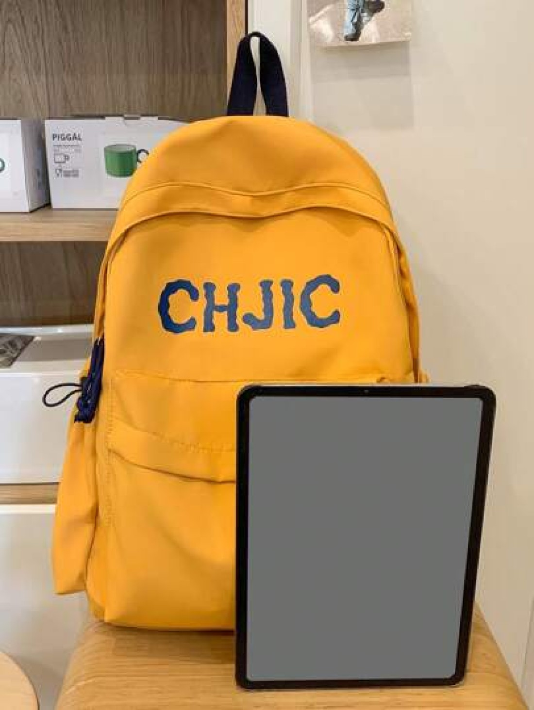 New Fashionable Contrasting Letter Print Backpack With Unique Design For Students Large Capacity Campus Backpack Commuting Backpack Nylon