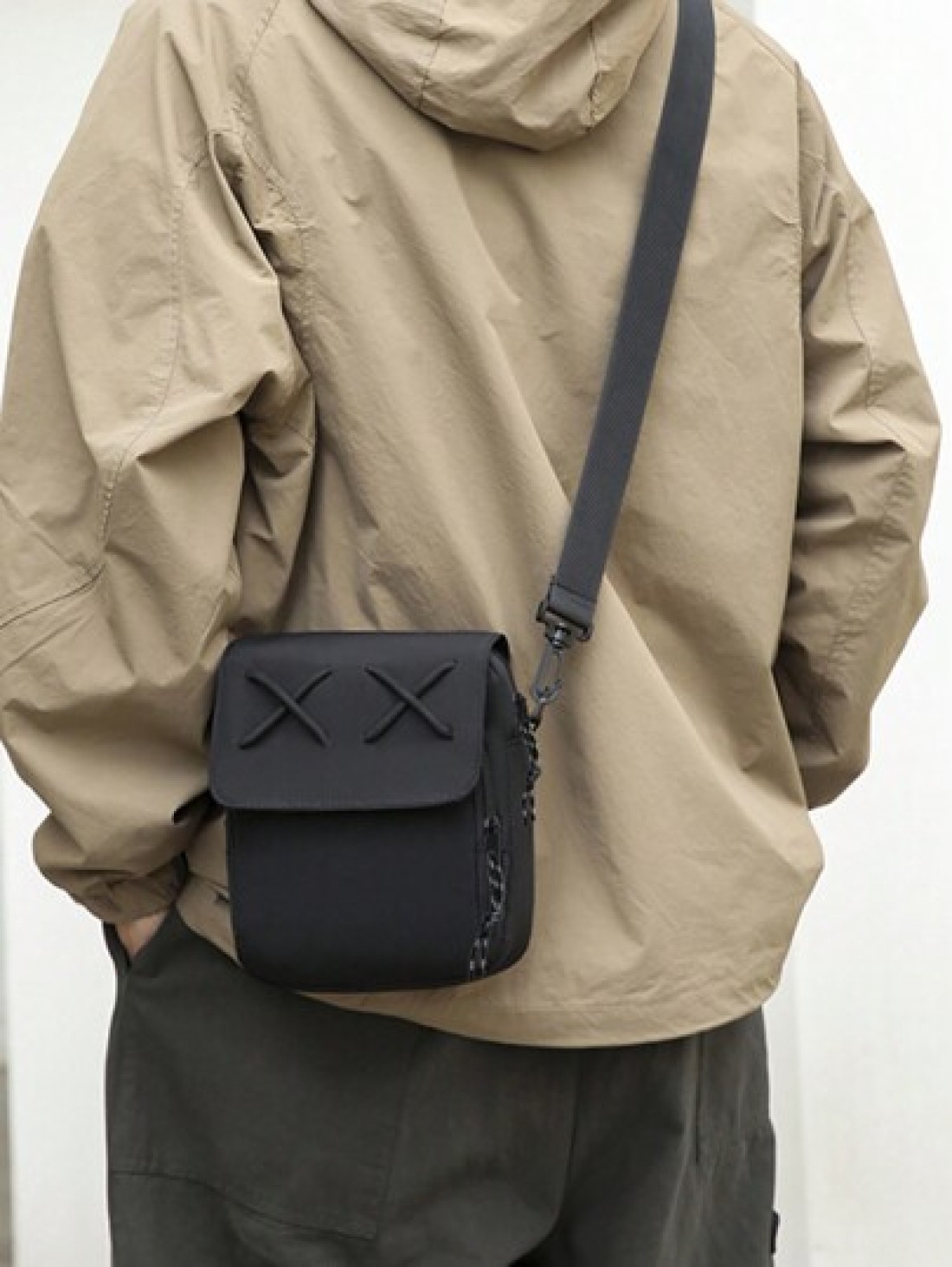 Men s Fashion Casual Men s Shoulder Bag Crossbody Bag School Style Christmas Gifts Fall Scream Men Bag Sling Bag Winter Fashionable Casual Thanksgiving Travel Holiday Storage Bag Beach Bag Gym Bag Sid
