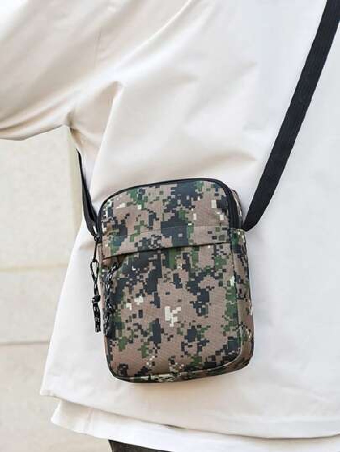 Men s Casual Portable Bag Multi Layer Single Shoulder Crossbody Bag Nylon Men s Bag Men s Business Bag Collection Wallet