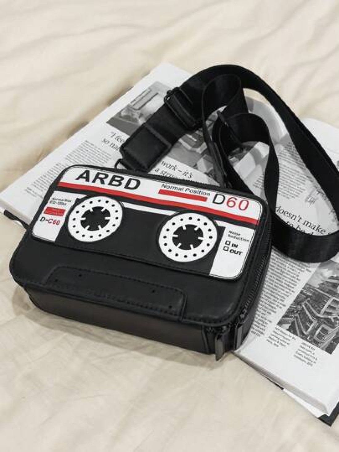 peach tree Peach Tree Men Shoulder Bag Crossbody Bag PU Waterproof Box Style Radio Cassette Retro Casual Messenger Bag Game Console Bag Travel Holiday Essential Gift For Young Men Halloween Christmas