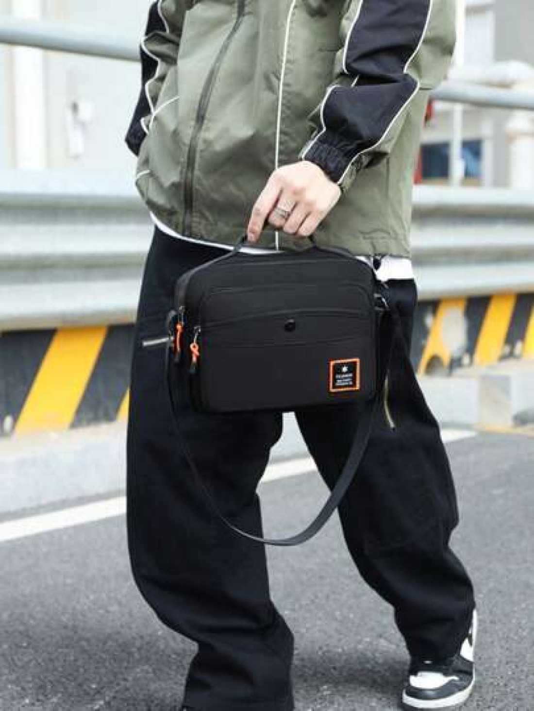1PC Shoulder Bag Fashion Young Men s Crossbody Bag Men s Business Travel Shoulder Bag Casual Crossbody Bag Oxford Cloth Hand Held Men s Shoulder Bag Men s Backpack Niche Briefcase