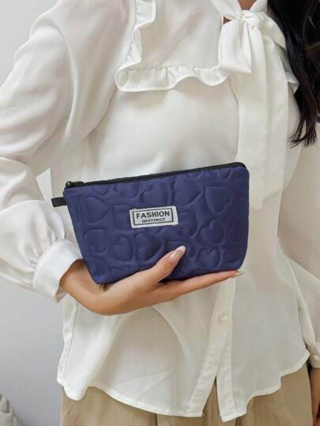 Niche High End Cosmetic Bag Heart Shaped Skin Care Product Storage Bag Travel Inner Liner Bag
