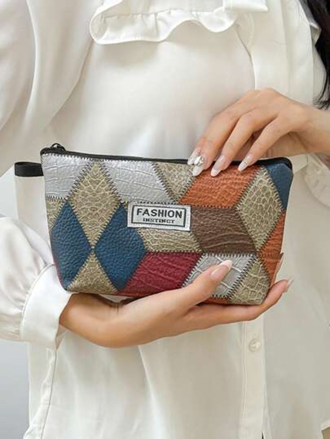 A New Plaid Square Toiletry Bag For Men Luxury Bags