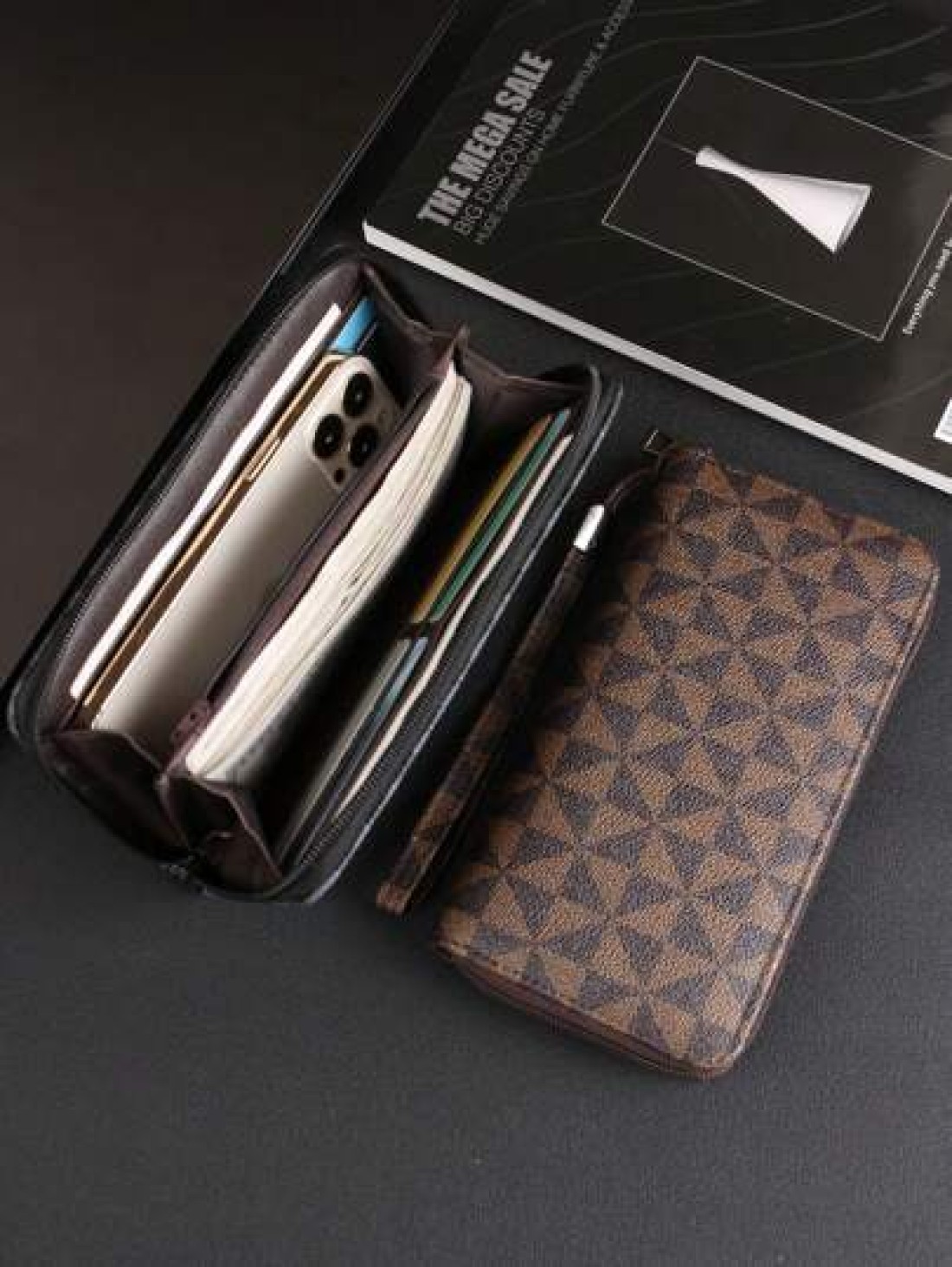 HOVI S Fashionable Minimalist Business Men s Clutch Handbag Large Capacity Multi Card Slots Portable Wrist Bag Great Gift For Men On Holidays Or Anniversary Luxury Bags