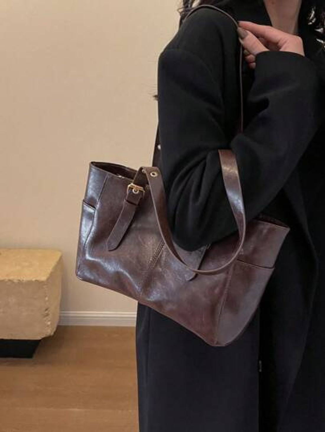 Minimal Style Large Capacity Underarm Tote Bag For Commuting