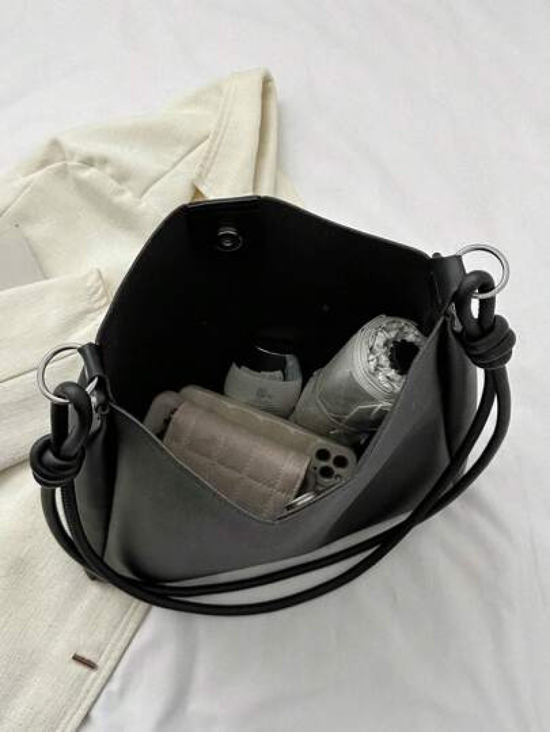 Luxury Fashionable Chic PU Leather Tote Bag With Exquisite Design