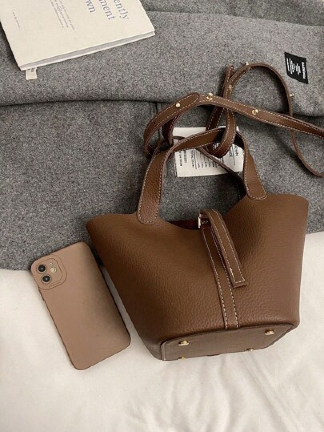 1 Piece Women s New Retro Casual Versatile Solid Color Bucket Handbag Model In Autumn And Winter Suitable For Commuting Daily Dating And Work Women s Fashionable Handbag Can Be Cross Body