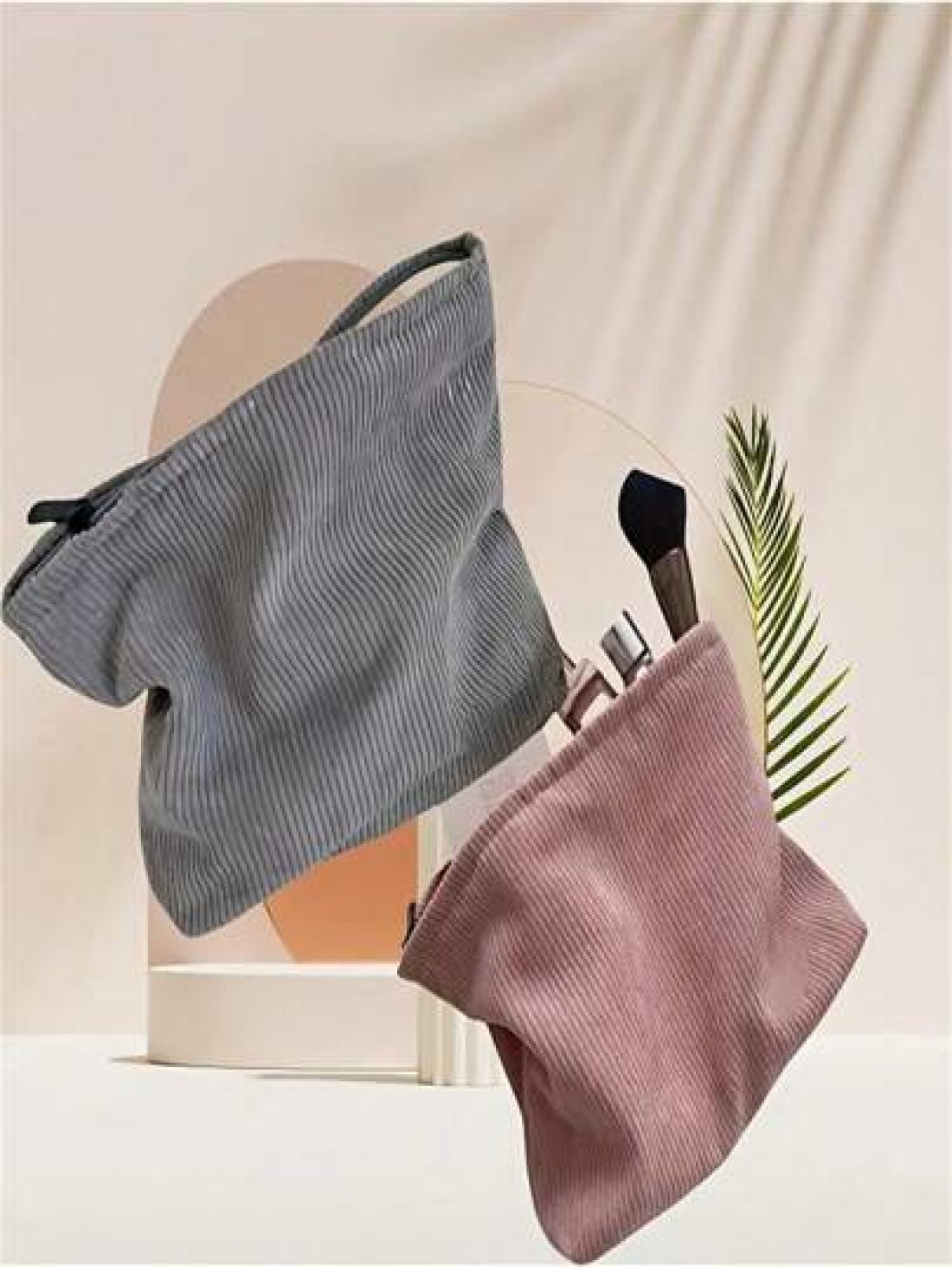 1 Piece Simple Corduroy Makeup Bag Handbag Organizer Pouch Casual Portable Cosmetic Case Summer Travel Vacation Home Bathroom Decor Holiday Makeup Organizer