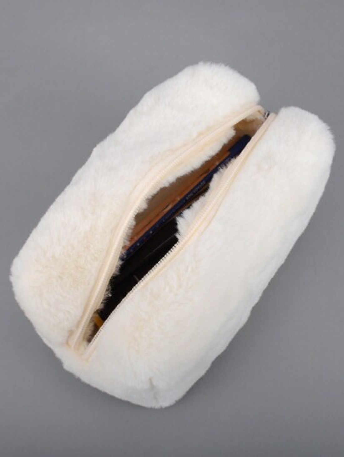 1pc Plush Cosmetic Bag Large Capacity Storage Bag Travel Portable Pencil Case Zipper Toiletry Bag Gift For Girls Women Back To School