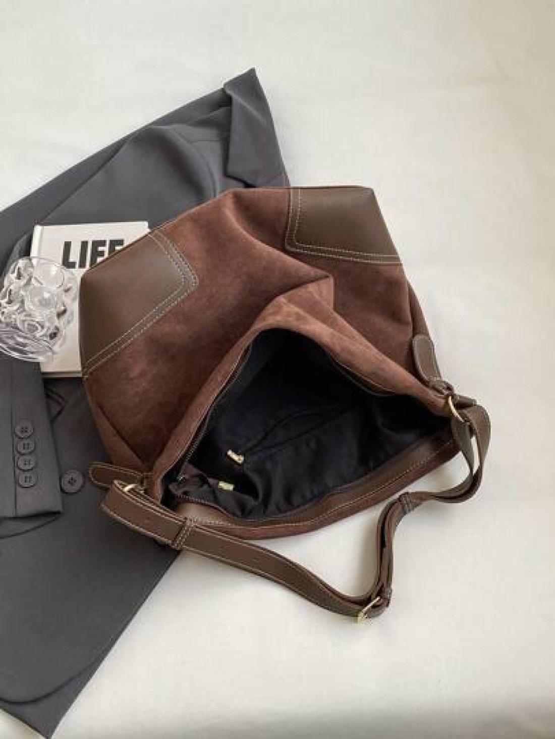 Fashion Casual Versatile Retro Solid Color Women Shoulder Bag