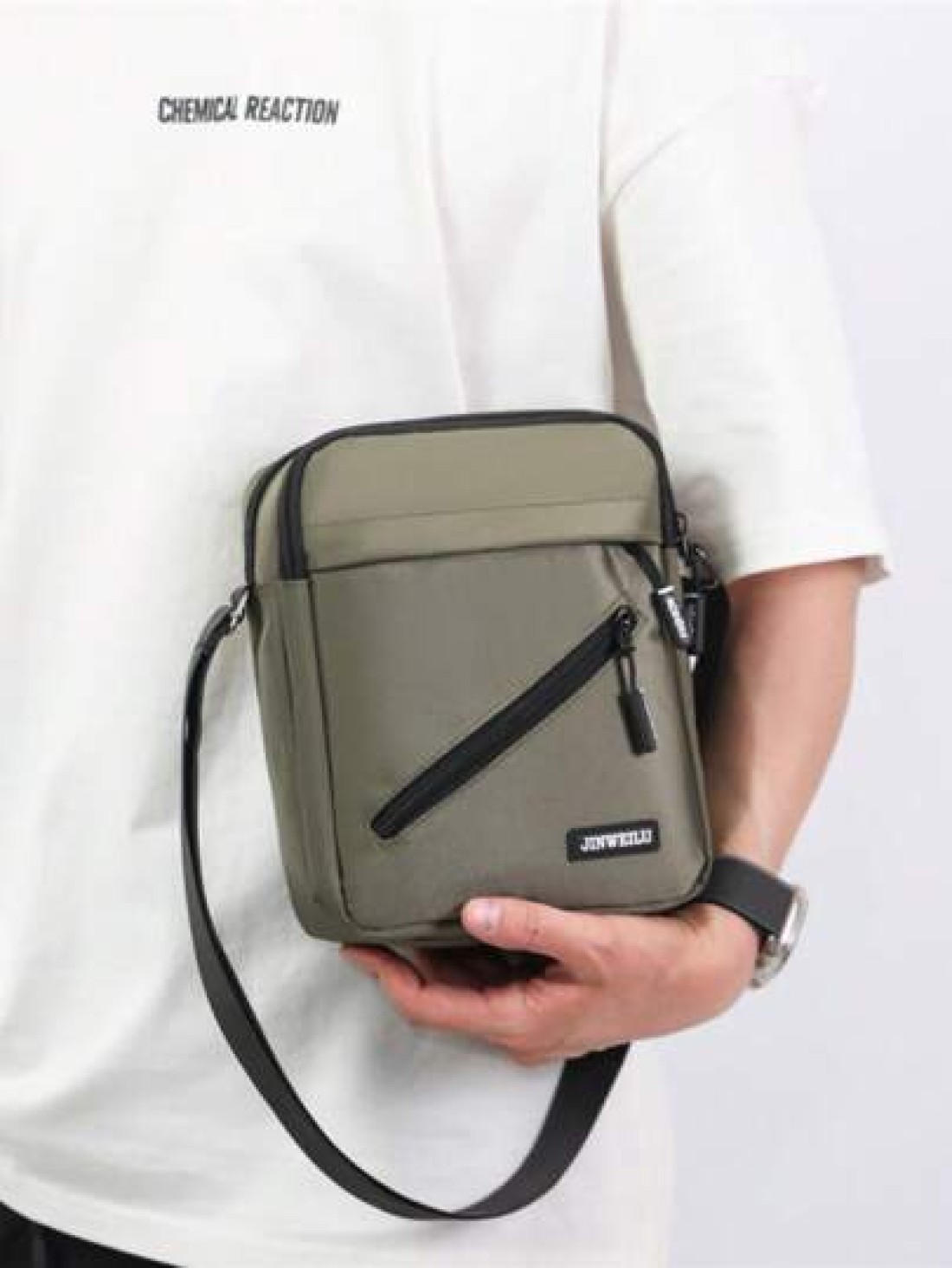Fashion Large Capacity Men Shoulder Bag Travel Small Square Bag