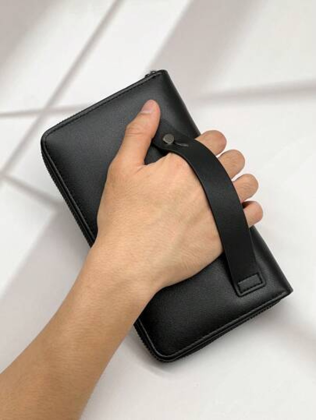New Waxed Leather Long Zip Clutch Bag Spacious Casual Fashion Gifts Fall Christmas Scream Men Bag Wallet Hand Bag Men Zipper Bag Fashionable Casual Thanksgiving Travel Winter Purse Holiday Wash Bag Ol