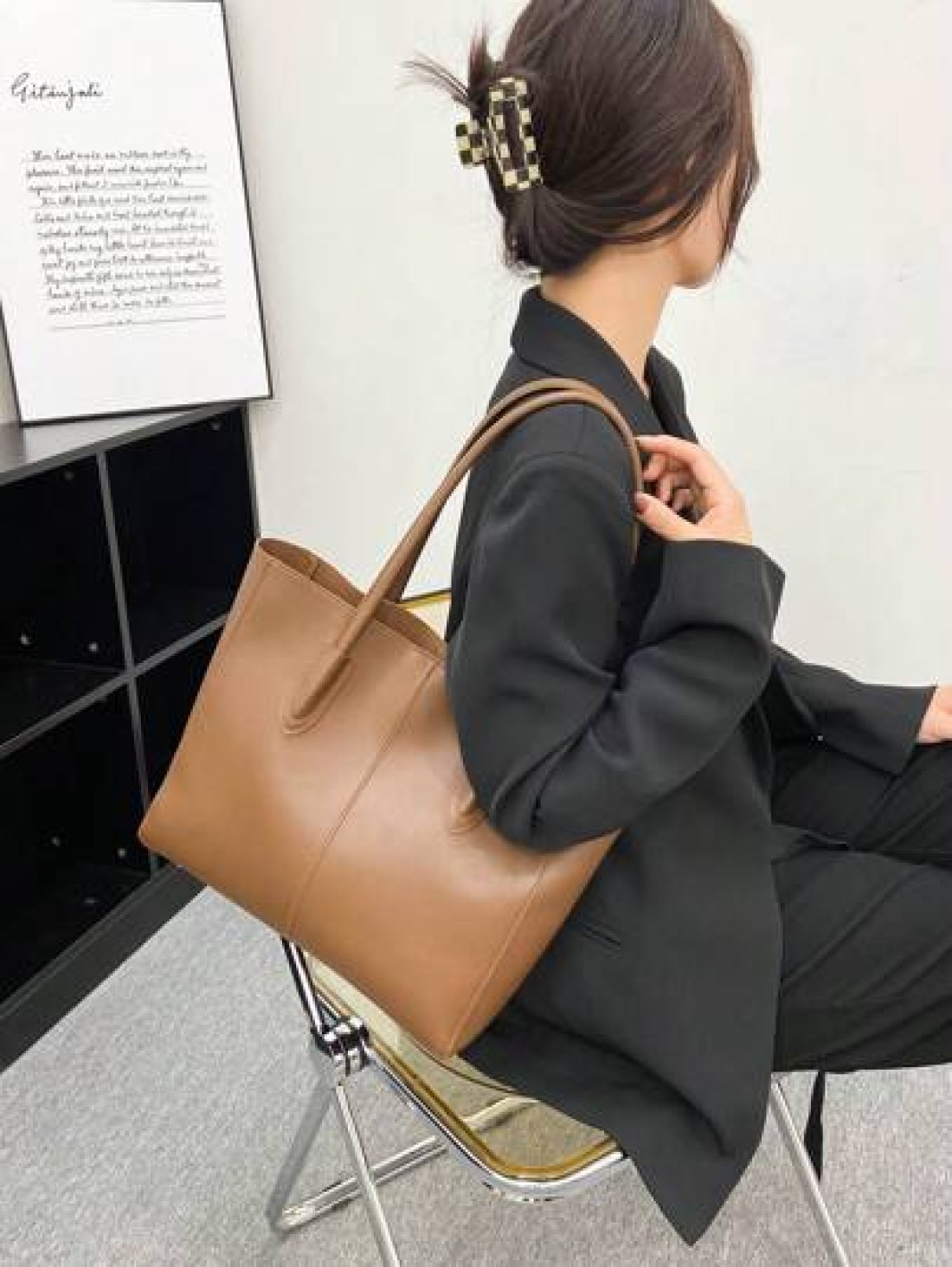 Minimalist Chic Luxury PU Leather Tote Bag Distinctive High End Design Tote Bags For Ladies