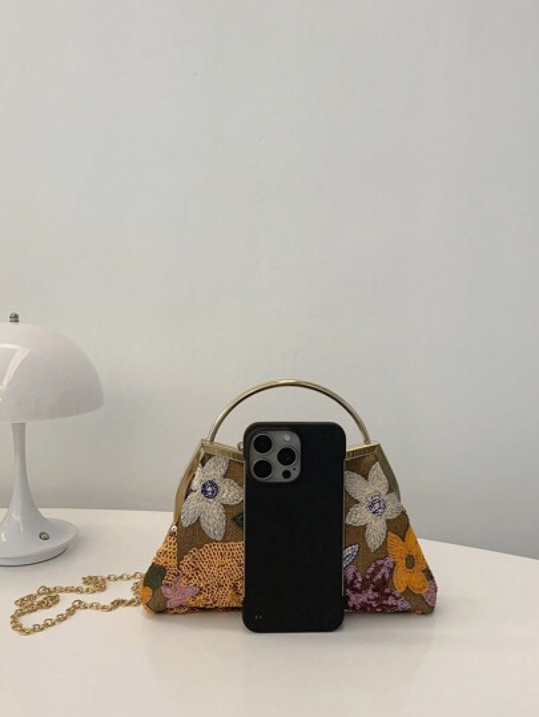 Embroidered Floral Tulle Sequin Patchwork Retro Chic Clutch Bag Elegant Women s Evening Handbag For Party Perfect For Party Wedding Prom Dinner Banquet Matching With Holiday Party Dress Evening Dress