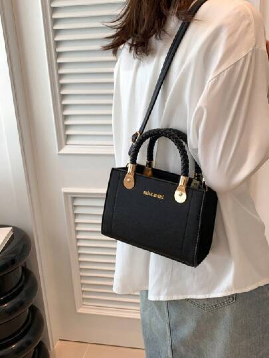 New Women s PU Leather Shoulder Bag Adjustable Strap Mini Handbag Clutch Bag Minimalist Classic Funky Leather Small Bag Square Bag Suitable For Women Travel Work Party Holiday
