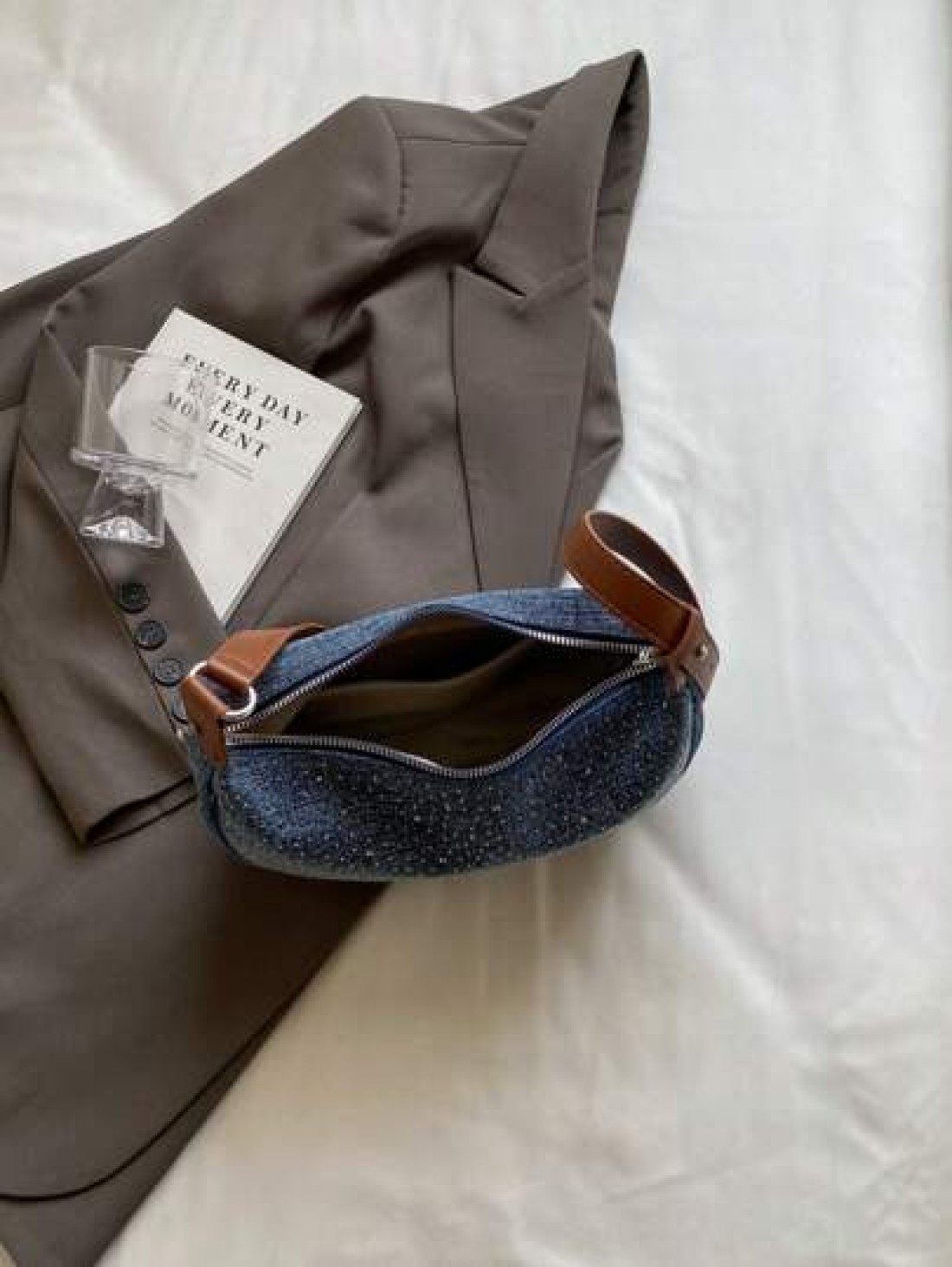 Light Blue Denim Rhinestone Decor Underarm Women Shoulder Bag Fashionable Versatile For Work Dating Casual Spring Summer