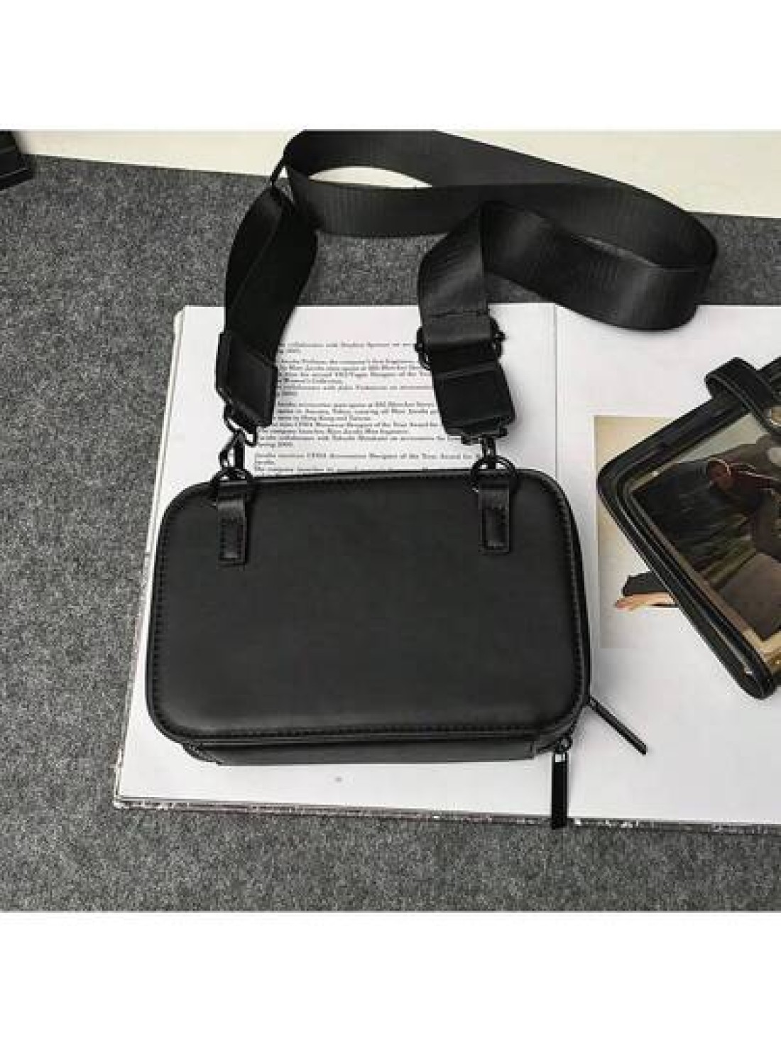 Unisex Magnetic Tape Design Small Square Crossbody Shoulder Bag Fashionable Casual Camera Bag For Men Women