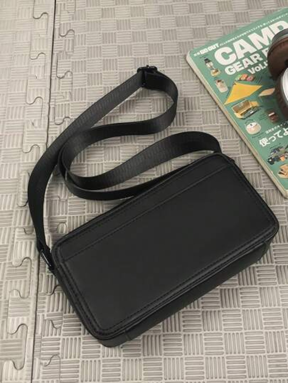 peach tree Men s Box Bag Sling Bag Shoulder Bag Small Square Bag Business PU Waterproof Flap Bag Wallet Business Storage Bag Suitable For Business Trips Graduation School Supplies
