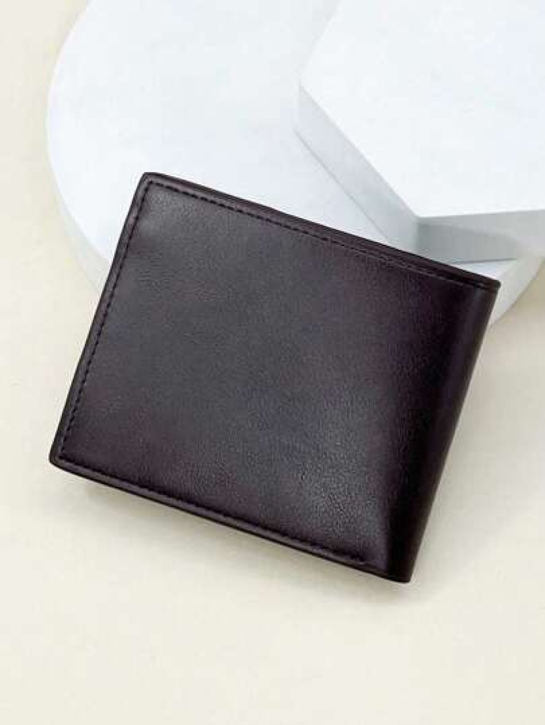 HOVI S Men s Slim Fashion Short Wallet New Stylish Lightweight Compact Casual Wallet For Youth And Students Ultra Thin Portable Design