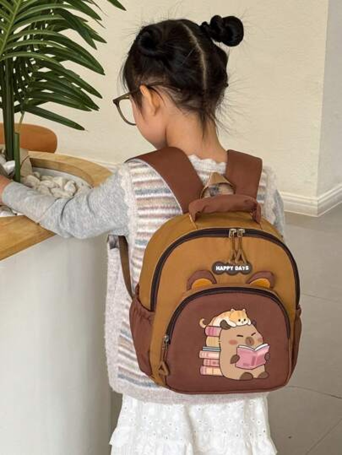 1pc Back To School Backpack Fashionable And Casual Backpack Cute Cartoon Capybara Large Capacity Backpack Suitable For Daily School Very Suitable For Campus Class Photo Taking Birthday Gifts Suitable