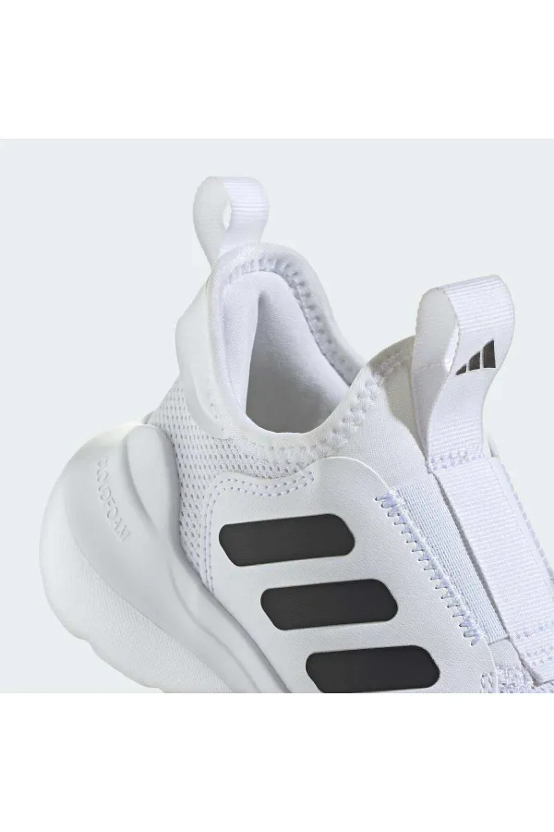 adidas أحذية Tensaur المريحة للأطفال