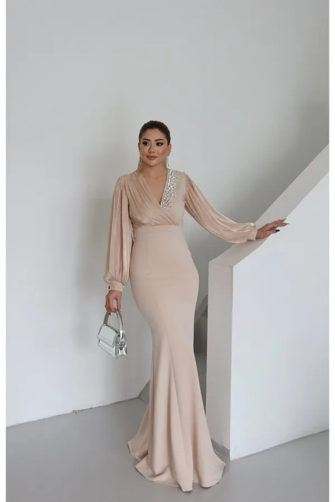 1Moda1Tarz Women's Imported Scuba Crepe Fabric Sleeves and Chest Chiffon Stone Processing Lined Special Design Dress