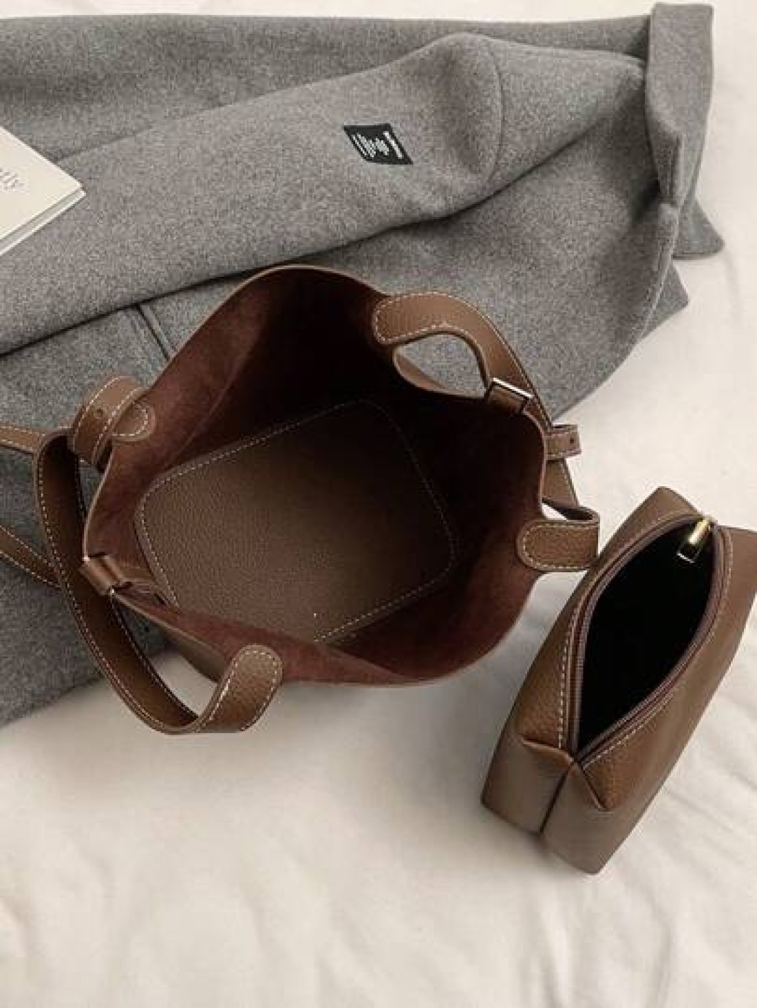 1 Piece Women s New Retro Casual Versatile Solid Color Bucket Handbag Model In Autumn And Winter Suitable For Commuting Daily Dating And Work Women s Fashionable Handbag Can Be Cross Body