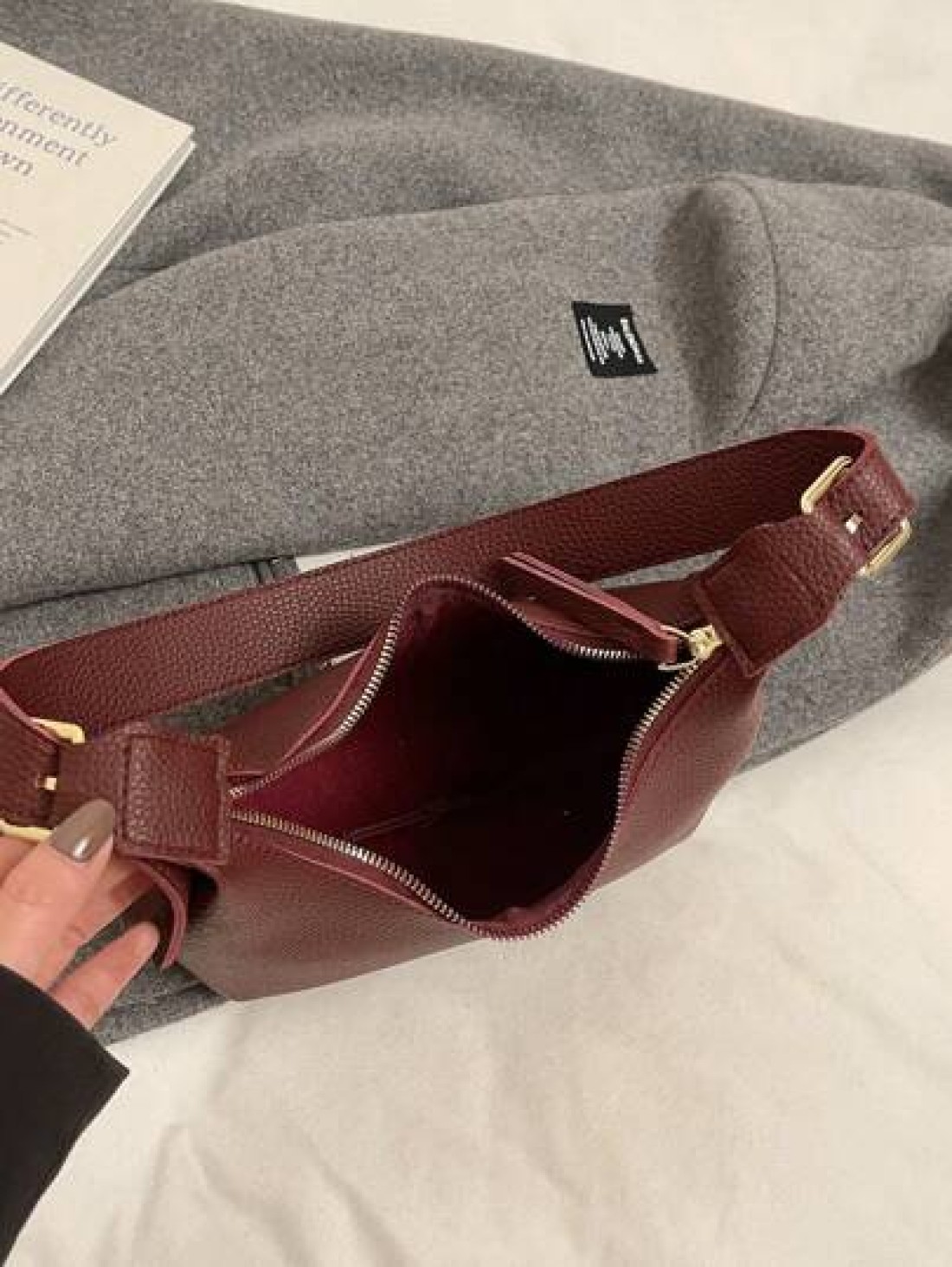 Women Underarm Crossbody Bag Casual Daily Organizer Pouch