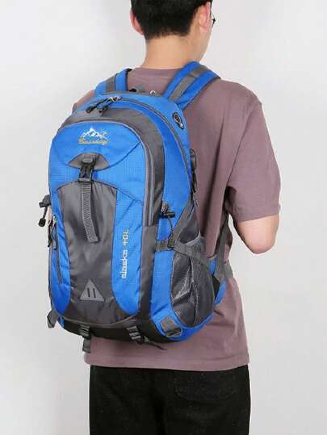 Men s Riding Backpack Light And Ultra Light 40L Outdoor Sports Waterproof Mountaineering Bag Unisex Mountain Riding Backpack Fashion Leisure Backpack Travel Backpack Water Proof Backpack