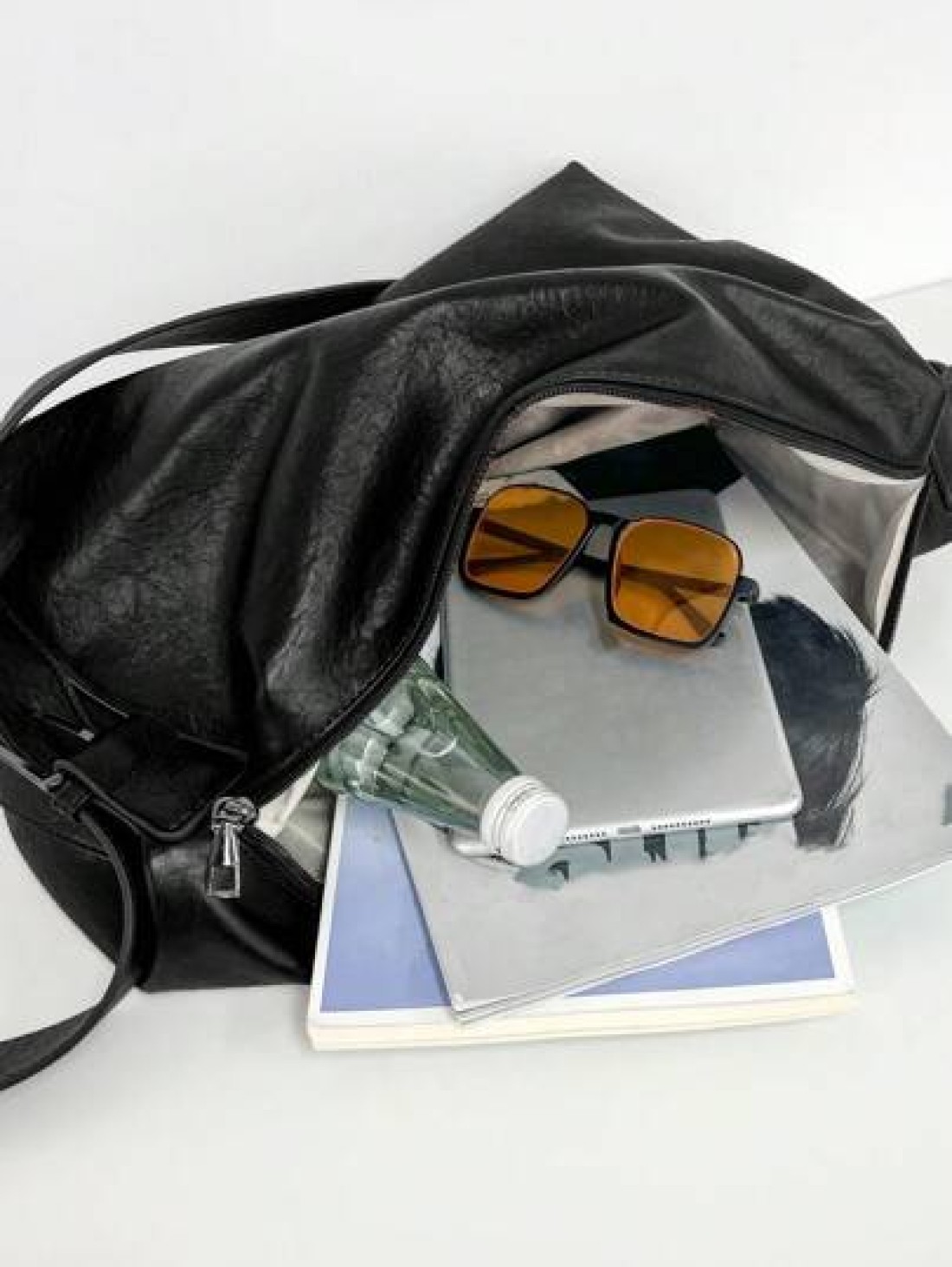 Minimalist Solid Color Retro Messenger Bag Casual Crossbody Tote Shoulder Bag Commuter Travel School College Gift Christmas Gifts Christmas Winter Fall Men Bag Sling Bag Cross Body Bag Gifts Thanksgiv
