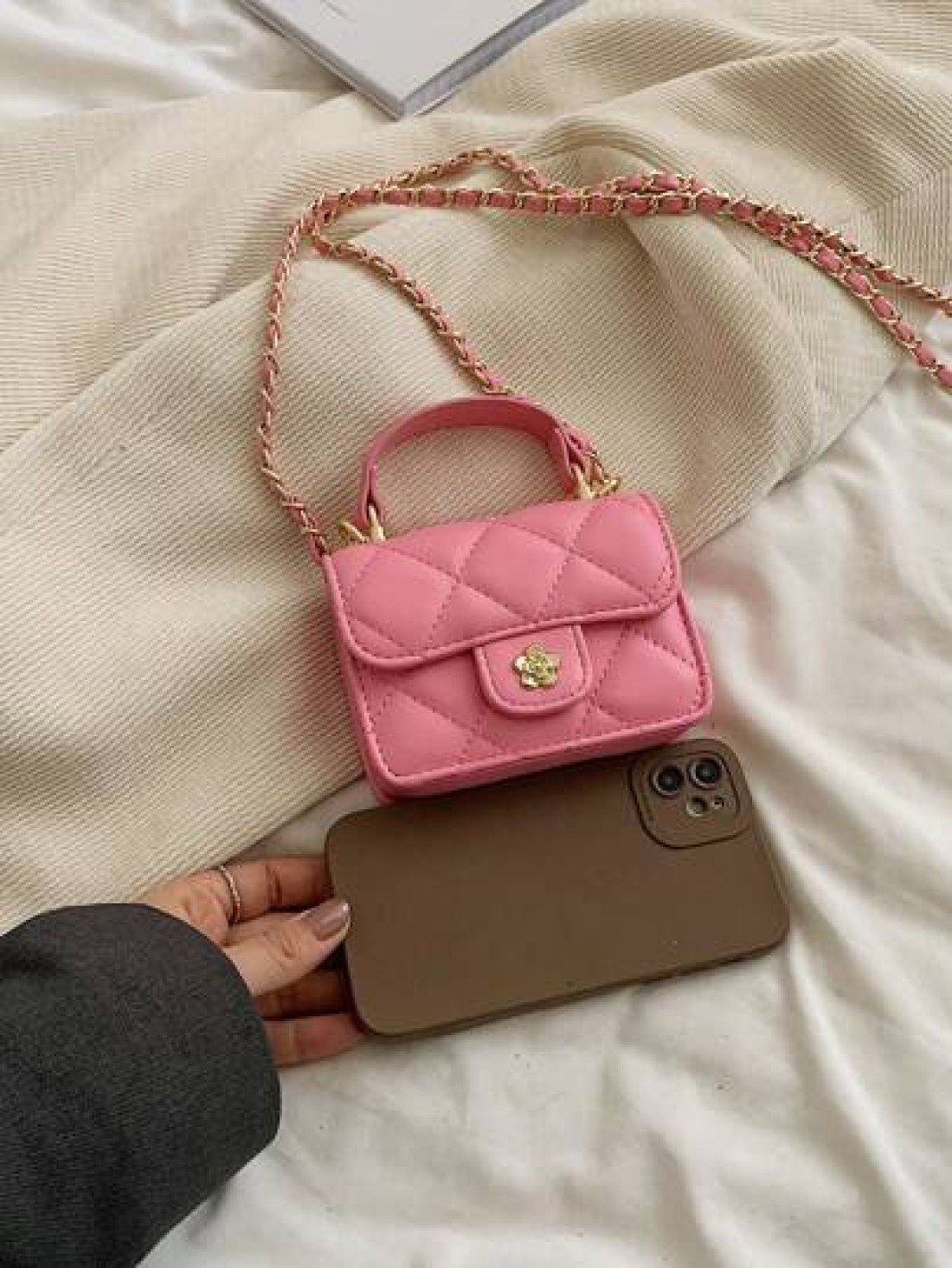 New Fashionable Mini Square Handbag With Embroidered Design