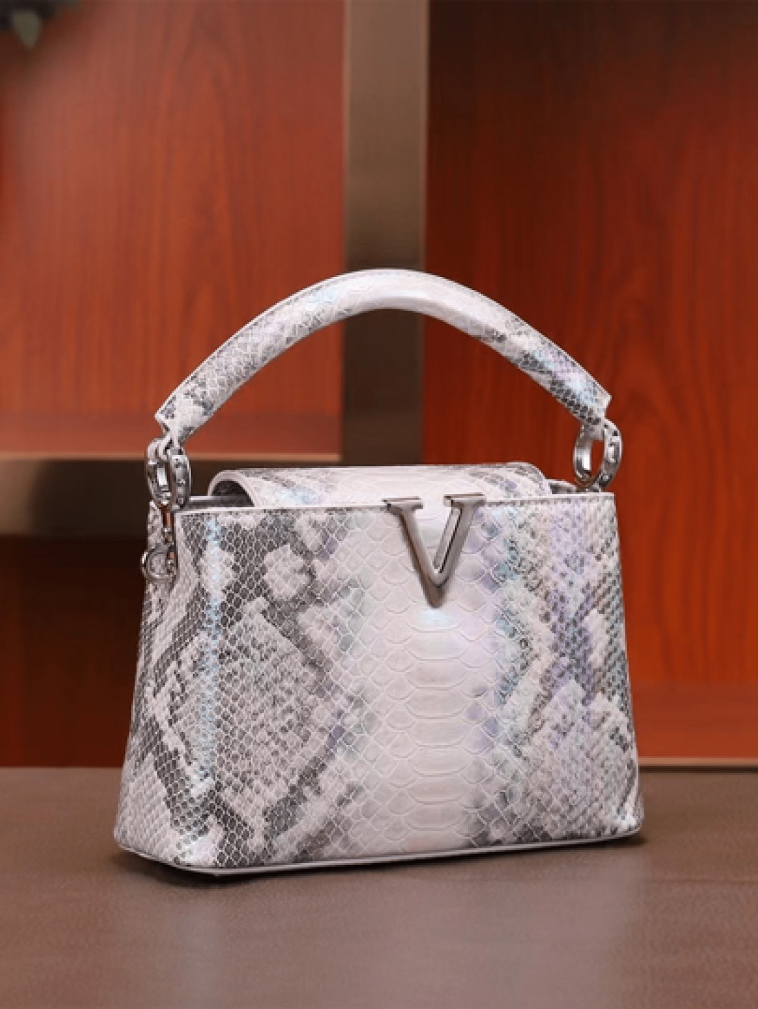 1pc Medium Size PU Leather Snake Pattern Handbag Adjustable Strap Suitable For Daily Use Or As Elegant Gift For Female Friends Sisters Mothers Bag For Women Elegant Luxury