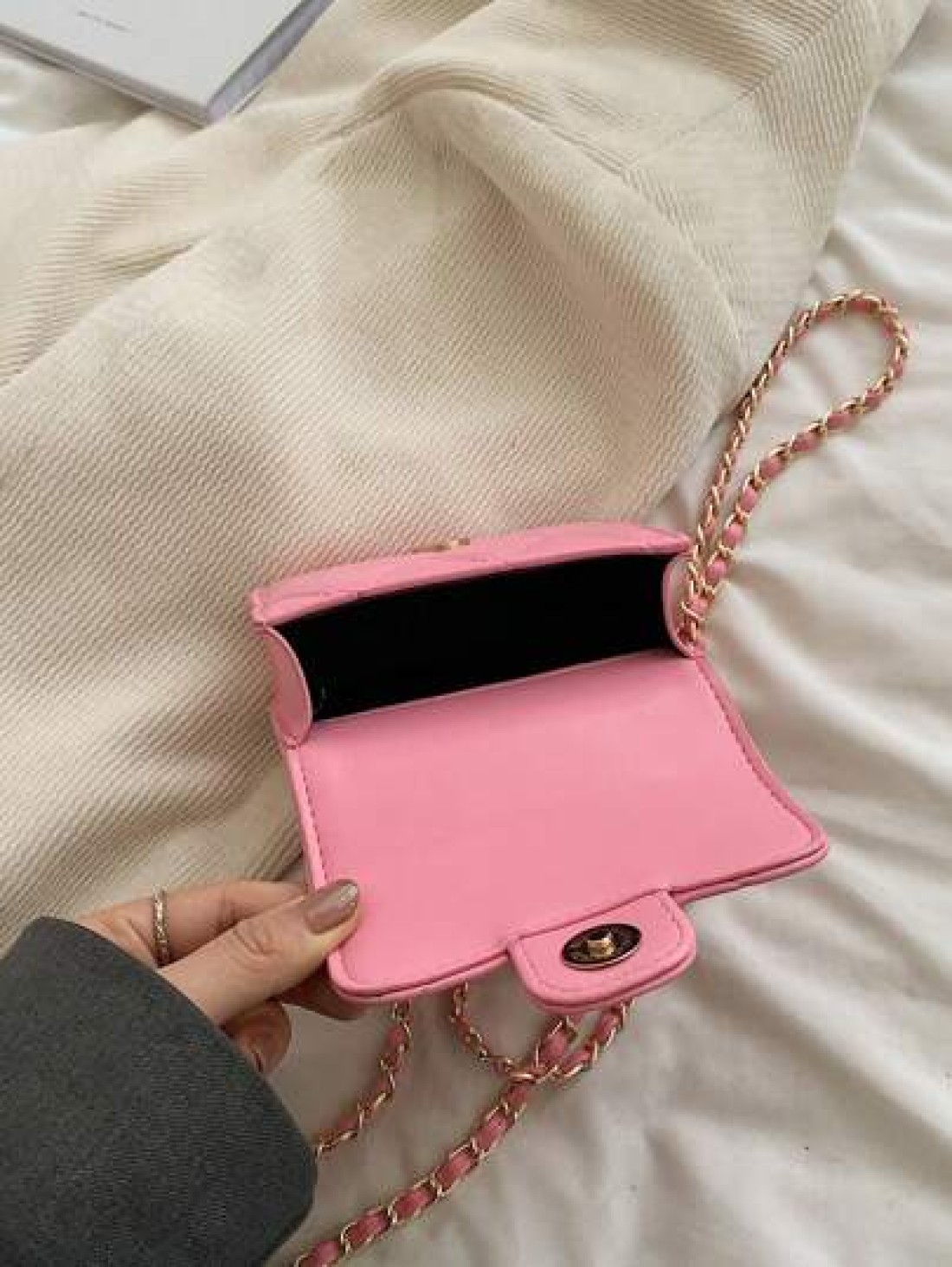 New Fashionable Mini Square Handbag With Embroidered Design