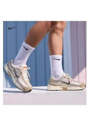 Nike حذاء INITIATOR للجنسين للمشي والجري