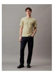 Calvin Klein تيشيرت رجالي أخضر مع تفاصيل الشعار